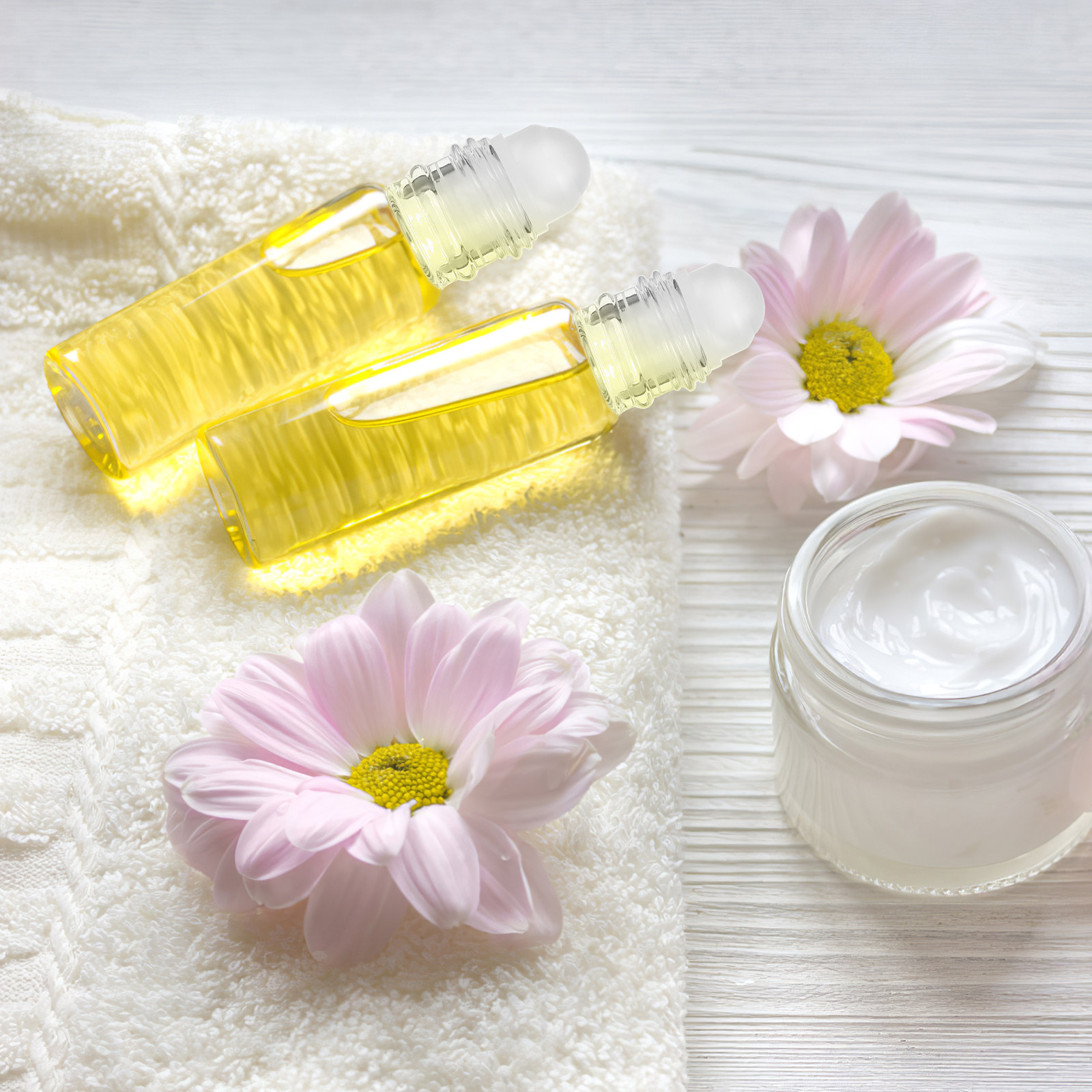 On Perfume & Fragrance Kota Bogor - 12 個 5ml ガラス製エッセンシャルオイルローラーボトル 空の詰め替え可能なロールオンボトル 香水、ローション、アイクリーム用