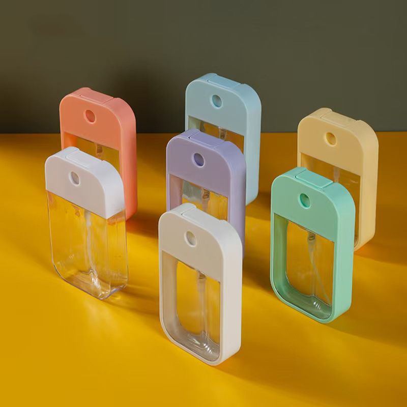 Perfume Travel Set - 10 ピース/ロット 45 ミリリットルプラスチックカードボトル香水ホワイトピンクブルー 45 ミリリットル水ミストスプレーボトルハンドサニタイザーオーラルスプレースプレー用
