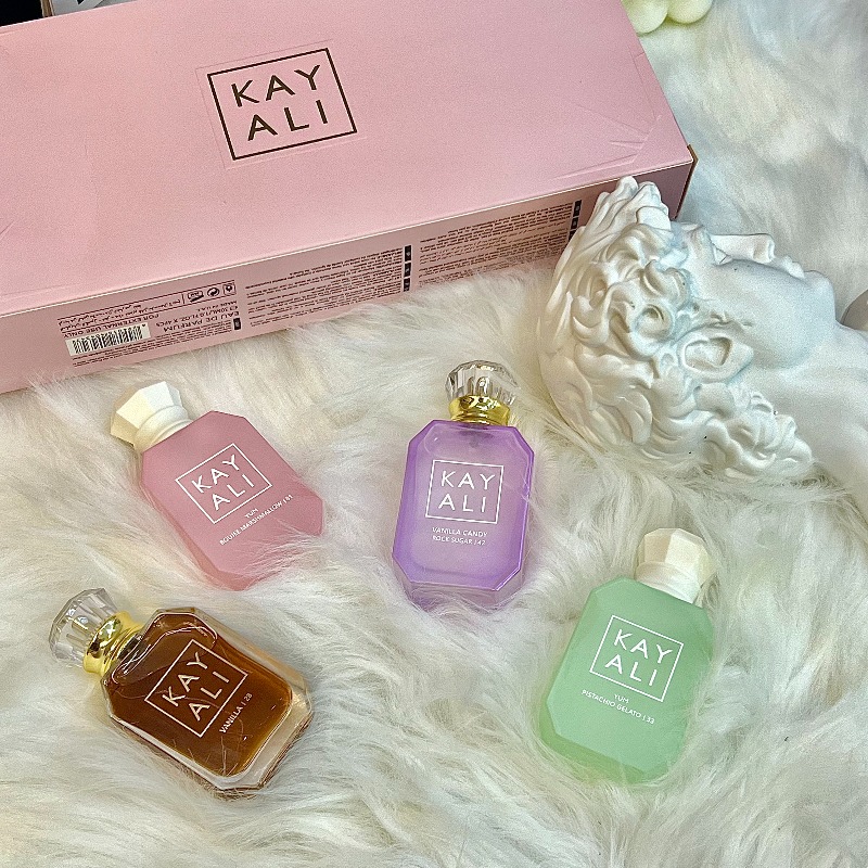 カヤリ アラビアン パフュームセット 4x30ml 長持ちす - Perfume Travel Set のレビューと価格