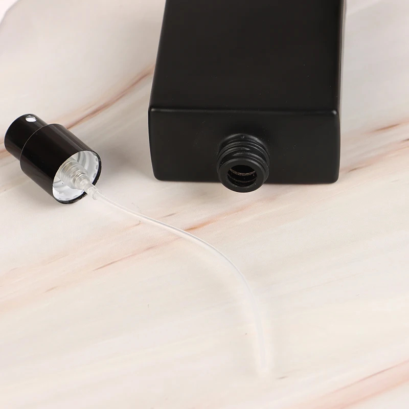 1個 30ml 空の詰め替え可能な透明トラベル香水スプレーア - Perfume Fragrance Vending Machine のレビューと価格